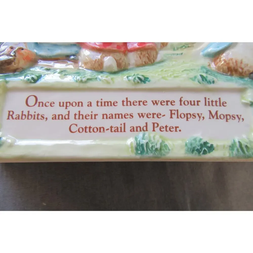 Vintage Beatrix Potter Clock Peter Rabbit Frederick Warne & Co 1997 Ceramic READ